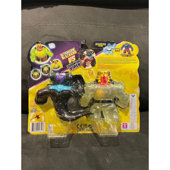 Heroes Of Goo Jit Zu Glow Shifters Ultraglow Blazagon VS Shadowfang Viper-NIB - Picture 2 of 5
